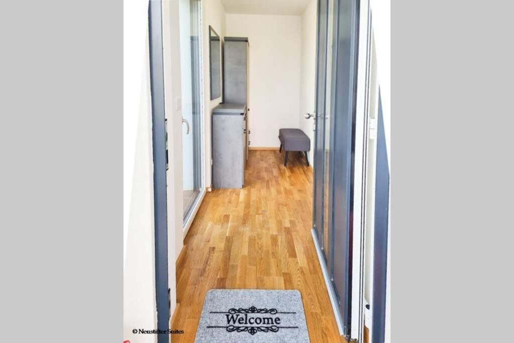 Friendship Suite 莫比斯希安西 外观 照片